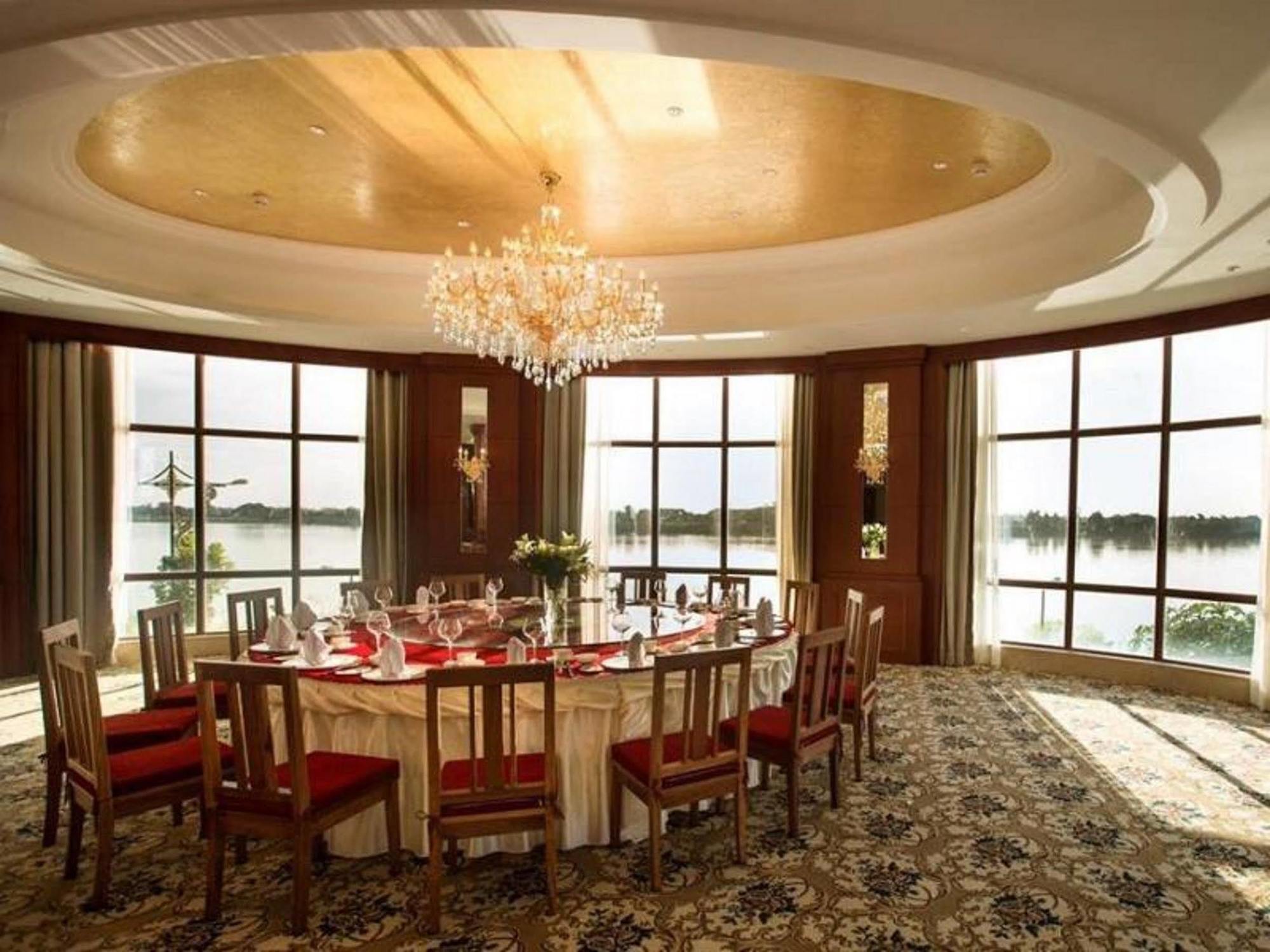 Landmark Mekong Riverside Hotel Vientiane Exteriör bild