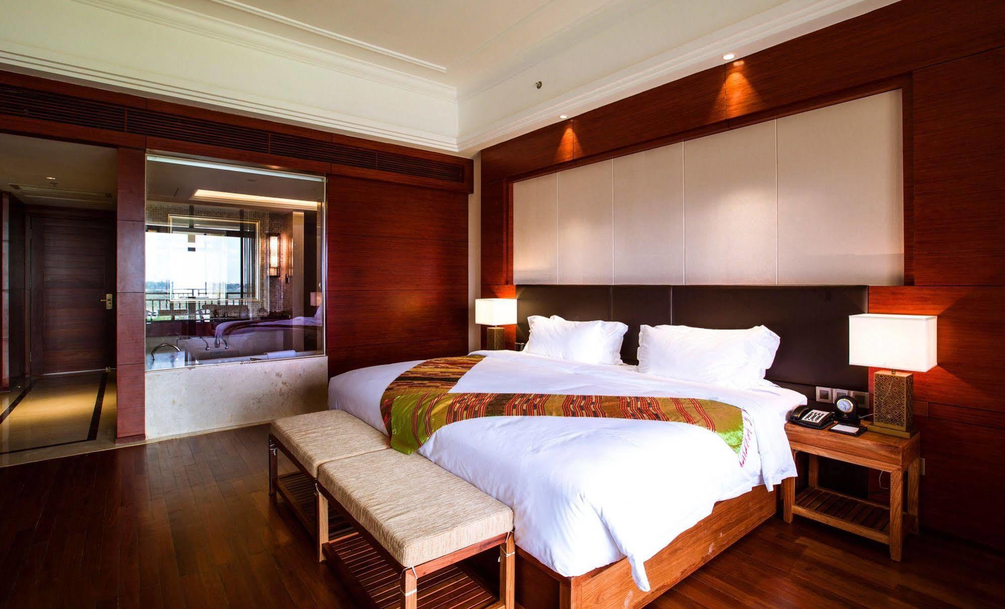 Landmark Mekong Riverside Hotel Vientiane Exteriör bild