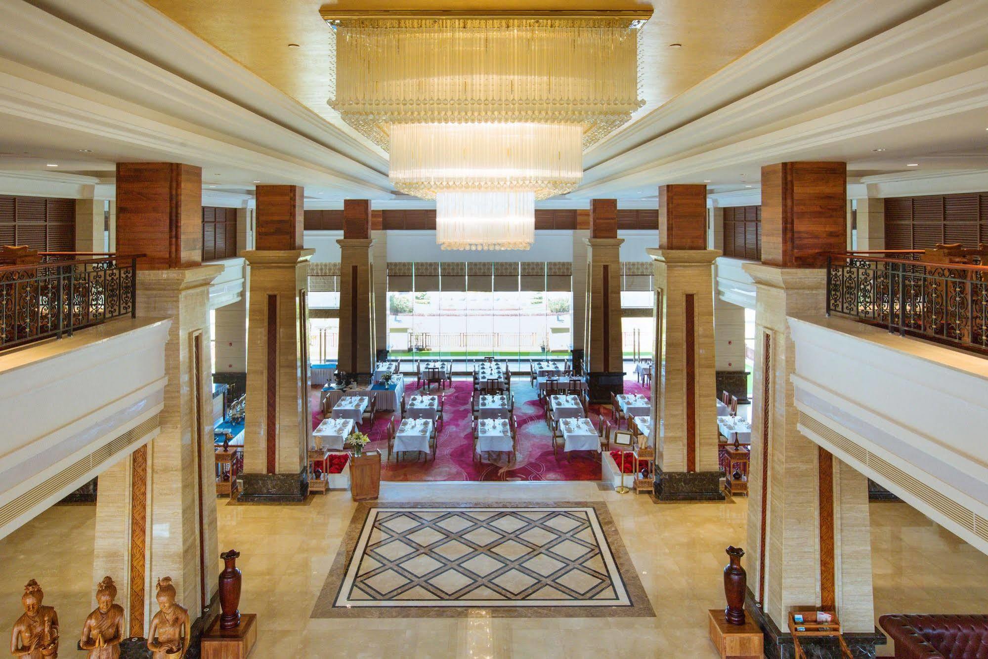 Landmark Mekong Riverside Hotel Vientiane Exteriör bild