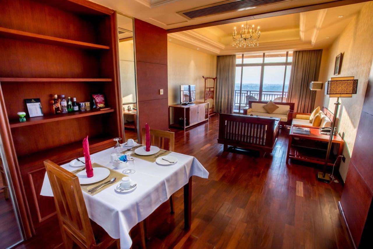 Landmark Mekong Riverside Hotel Vientiane Exteriör bild