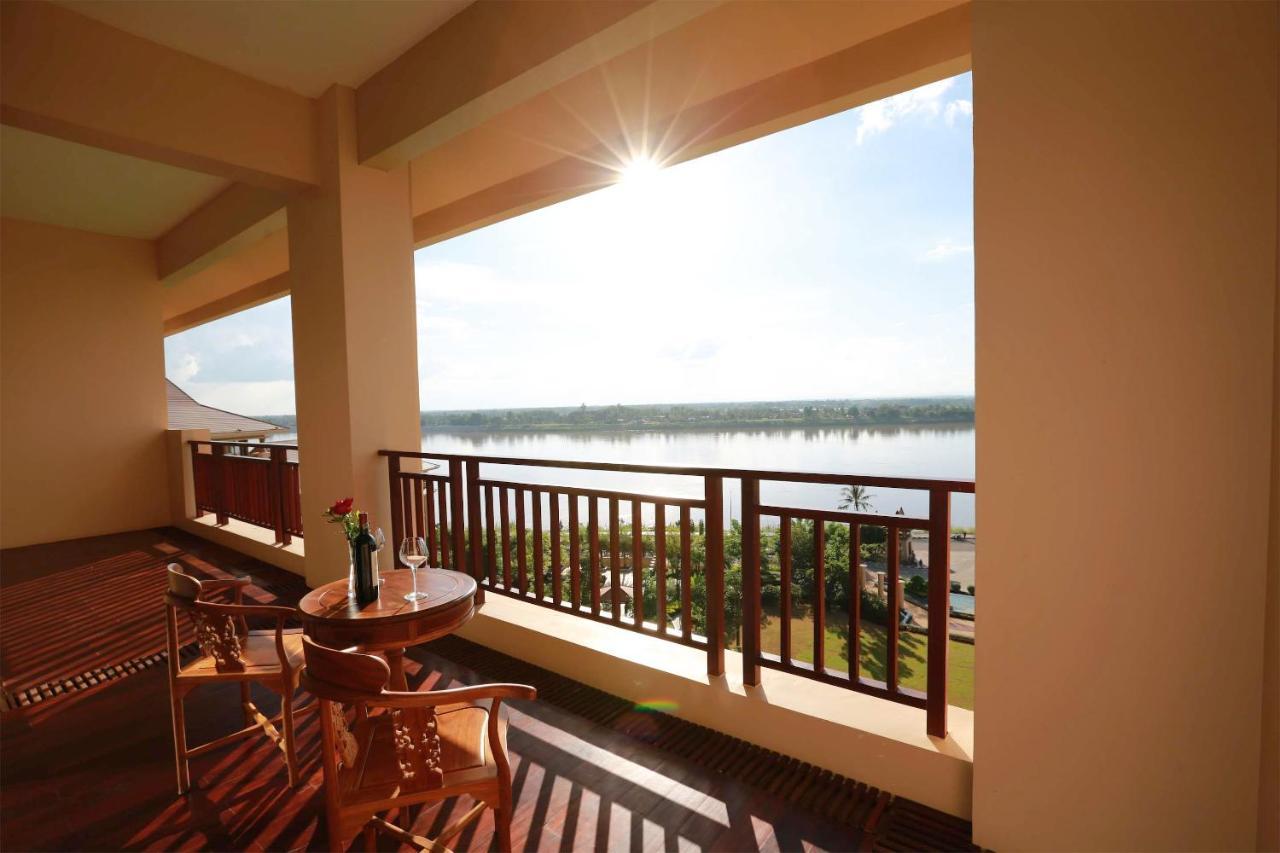 Landmark Mekong Riverside Hotel Vientiane Exteriör bild
